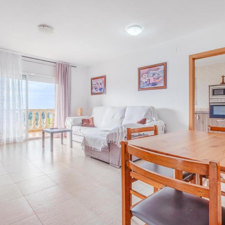 Lovely Home In Calafell - Casa de 4 dormitorios - 4