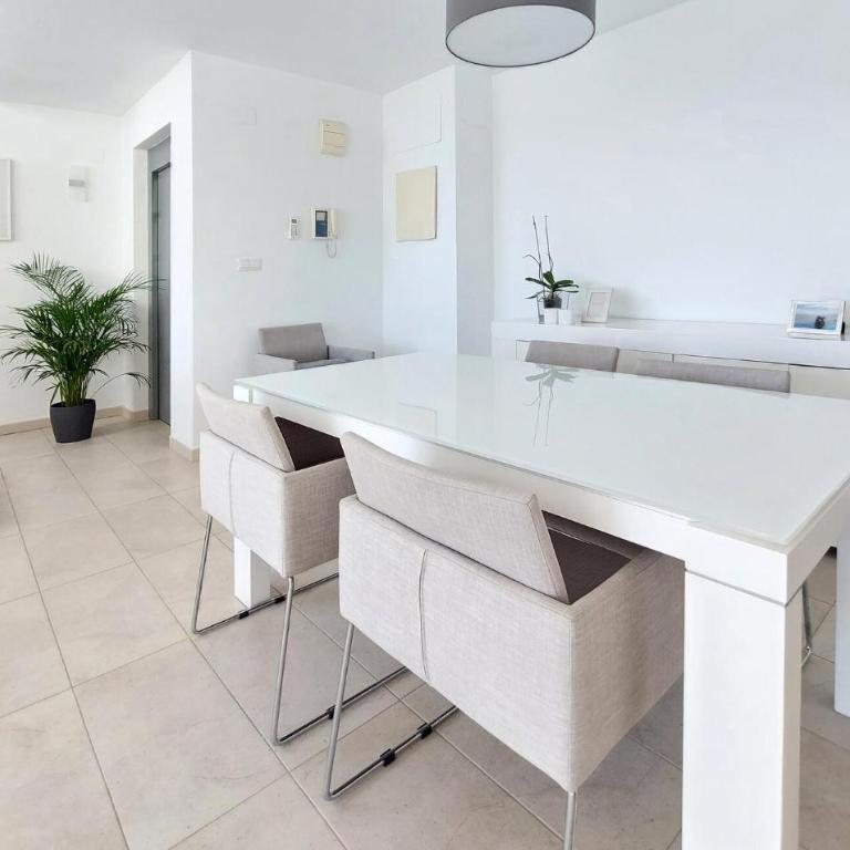 Beautiful Home In Cullera - Three-Bedroom Vacation Home - 2