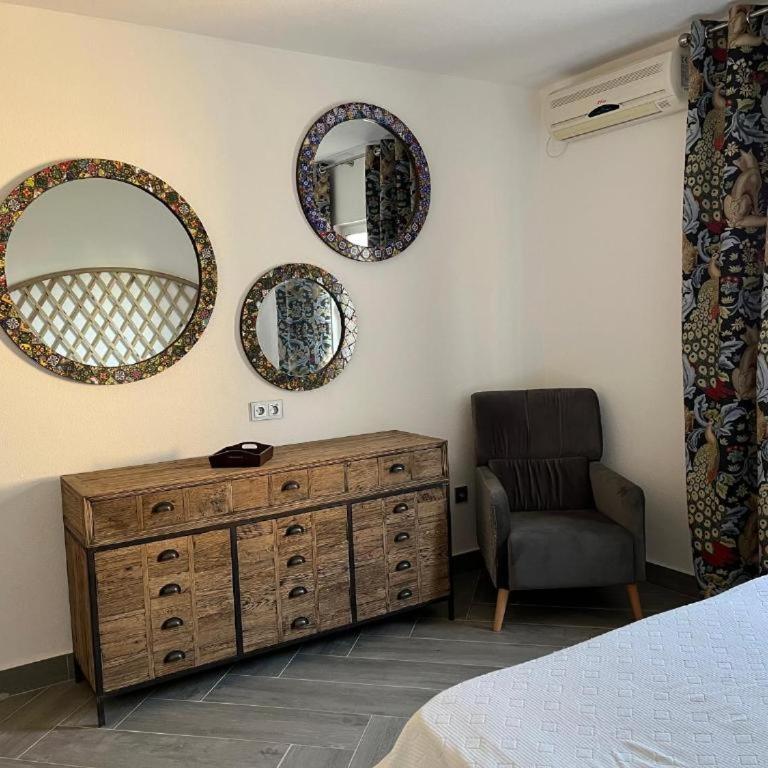 Апартаменты Anturage с отдельным входом - Three-Bedroom Superior Apartment - 20