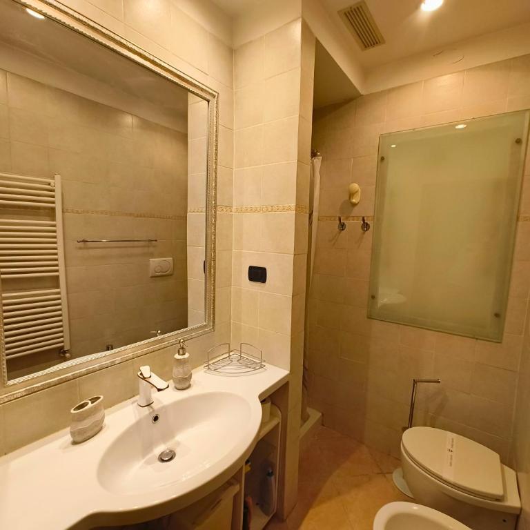 Charming Liberty Flat - Appartamento con 2 Camere da Letto - 16