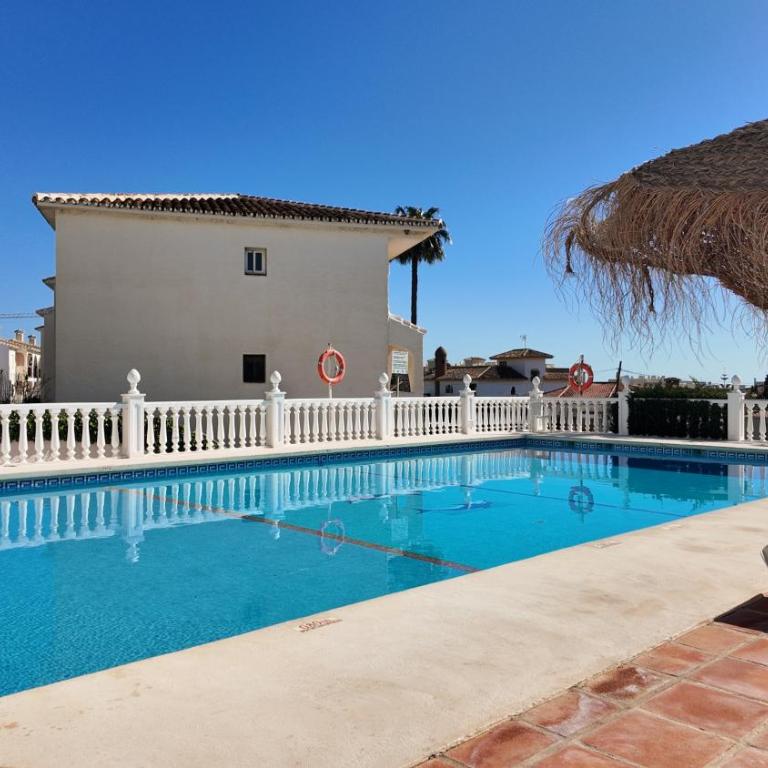 Peaceful 2BR Apartment - Pool - Parking - Casa Romin - Apartamento de 2 dormitorios - 1