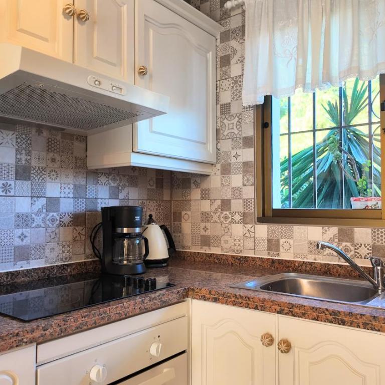 Peaceful 2BR Apartment - Pool - Parking - Casa Romin - Apartamento de 2 dormitorios - 13