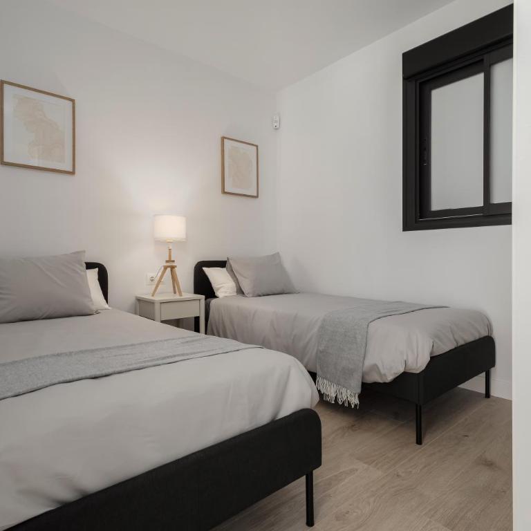 New cozy 2-bedroom apartment in Estepona center - Two-Bedroom Apartment - 14