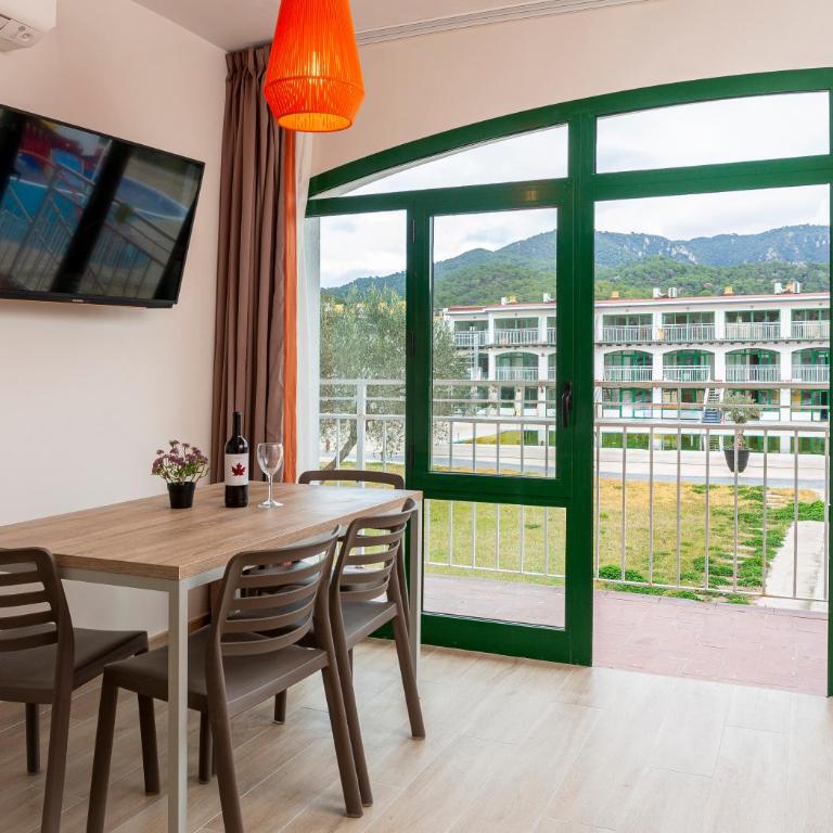 Medplaya Aparthotel Sant Eloi - Apartamento de 2 dormitorios (4 adultos + 2 niños) - 5