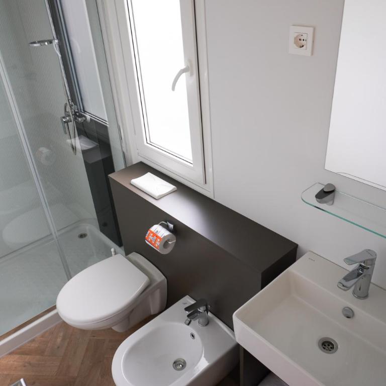 Camping Village Adriatico - Chalet Superior con 2 Camere da Letto - 2