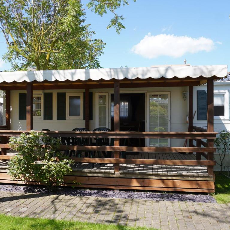 Camping Village Adriatico - Chalet con 3 Camere da Letto - 3