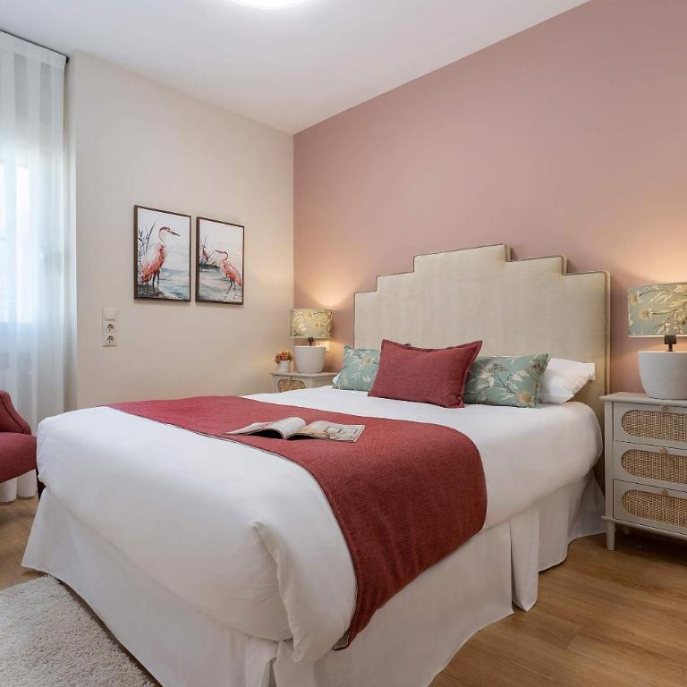 Genteel Home Paseo de la Victoria - Apartamento de 4 dormitorios con balcón - 25