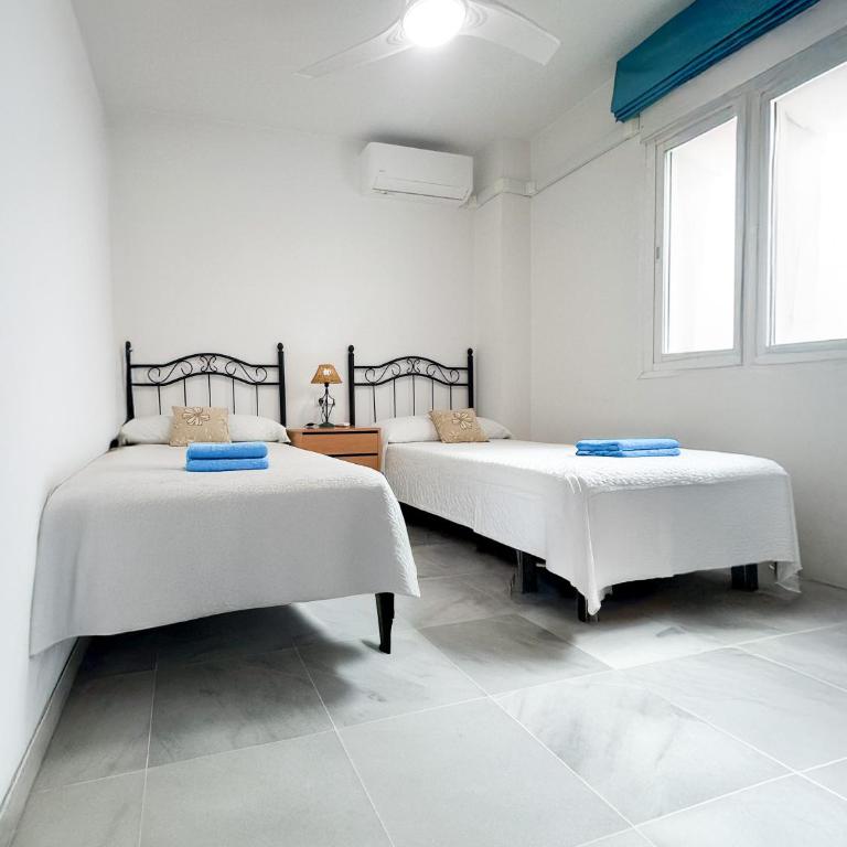 Apartamento Aguamarina 5B Primera Línea de Playa - Two-Bedroom Apartment - 5