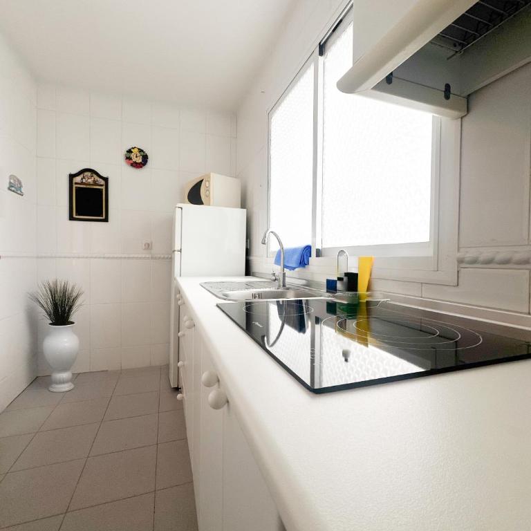 Apartamento Aguamarina 5B Primera Línea de Playa - Two-Bedroom Apartment - 7