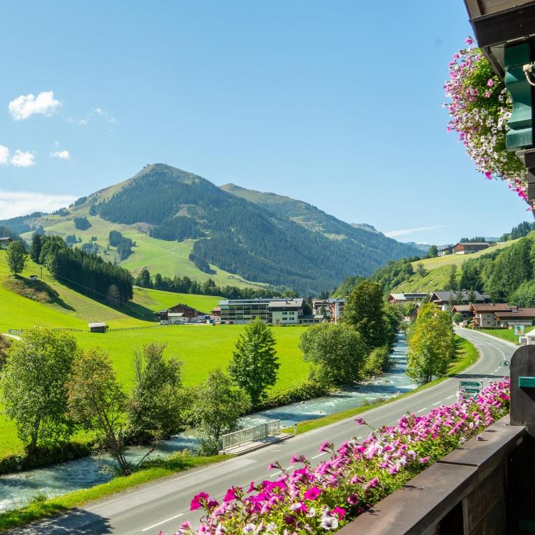 Villa Austria Saalbach - Vierbettzimmer - 6
