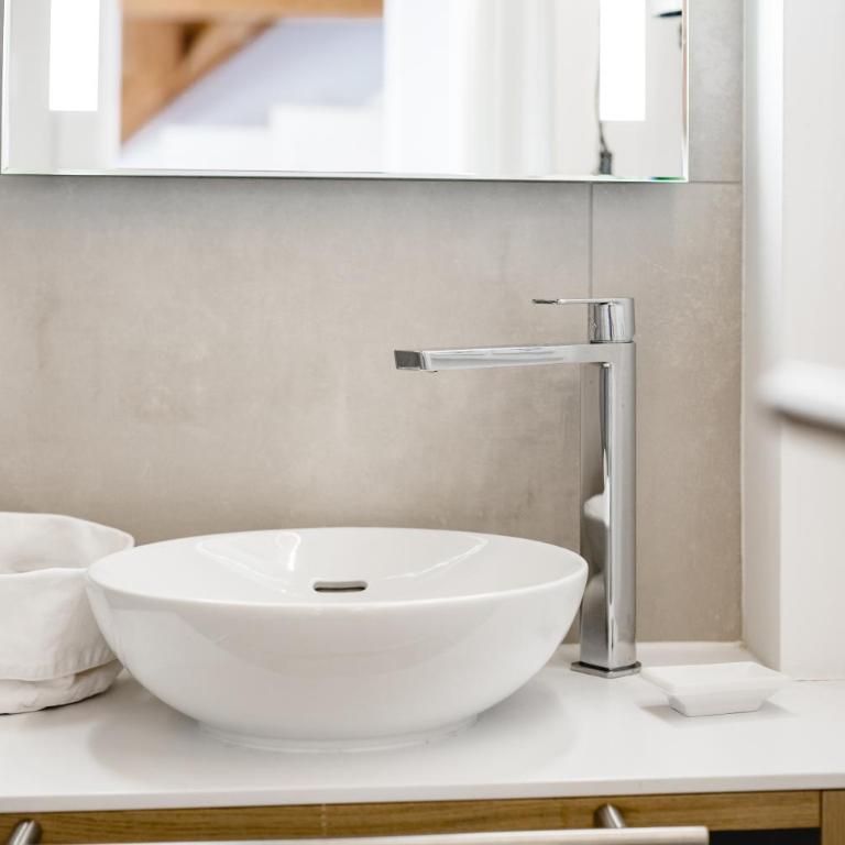 Seehotel Brandauer's Villen - Deluxe Doppel-/Zweibettzimmer - 6