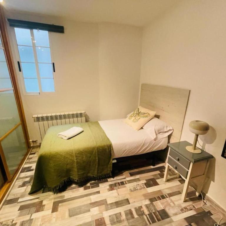 Fabuloso en el corazón de la ciudad y con garaje - Apartamento de 3 dormitorios - 52