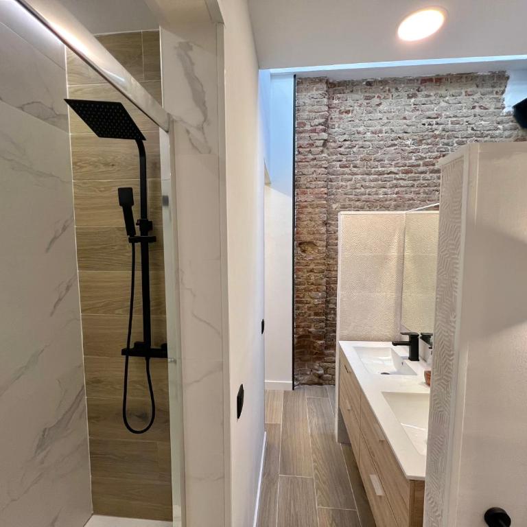 Loft Navas A by Property - Two-Bedroom Apartment - 7
