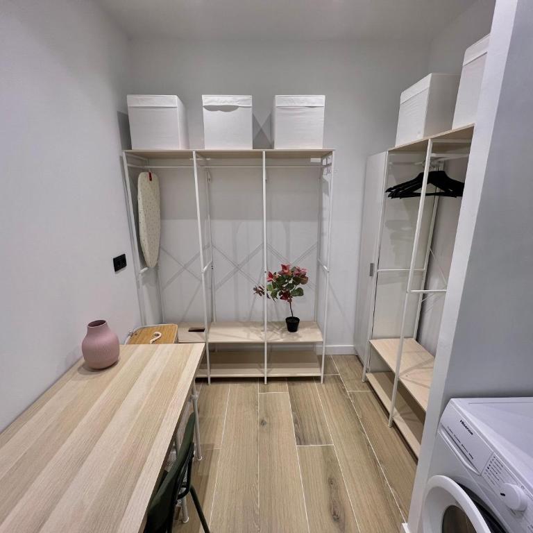 Loft Navas A by Property - Two-Bedroom Apartment - 13
