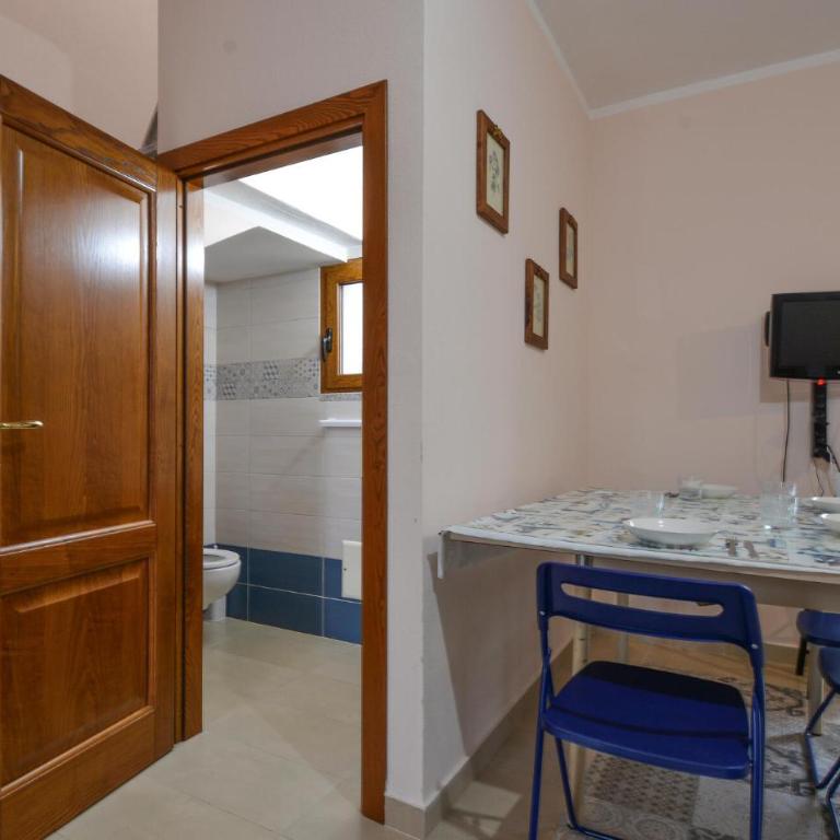2 Bedroom Cozy Home In Malamuri - Casa Vacanze con 2 Camere da Letto - 9