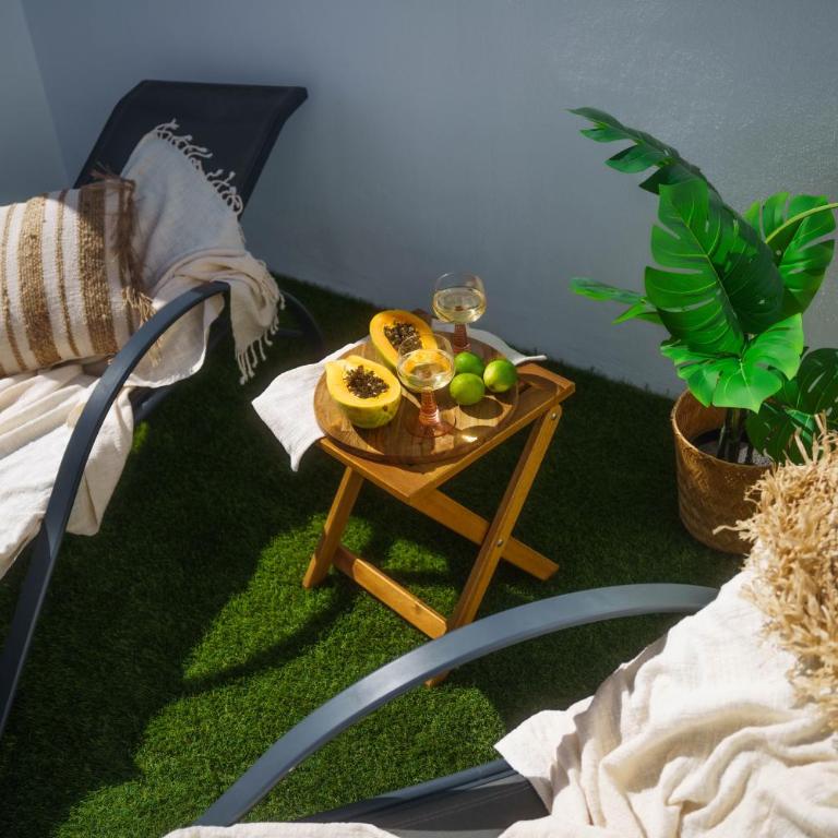 Golden Suite Plaza - Apartamento de 1 dormitorio con jacuzzi privado - 2