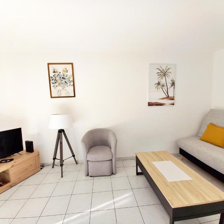 " Lou Favouio" T2- Port Fréjus- Tout à pied - Appartamento con 1 Camera da Letto - 15