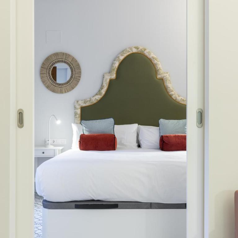 The Little Village Apartments - One-Bedroom Apartment - 28