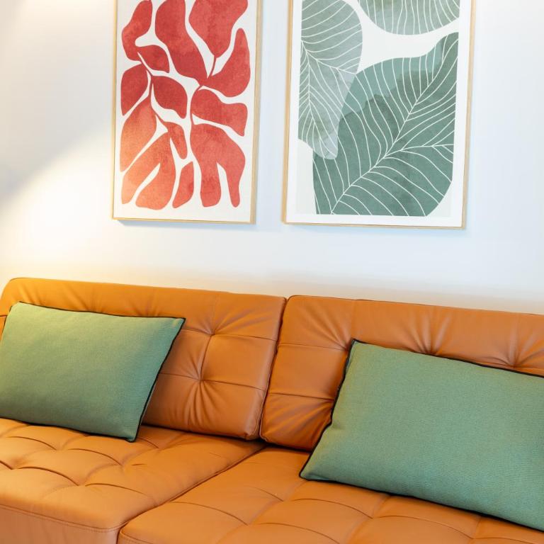 The Little Village Apartments - Duplex Apartment - 15