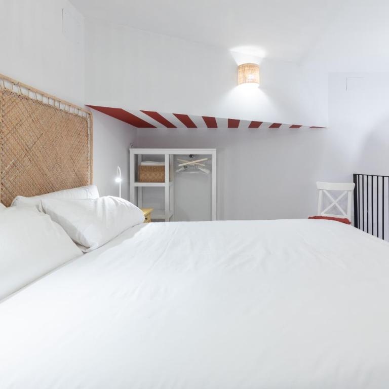 The Little Village Apartments - Duplex Apartment - 25