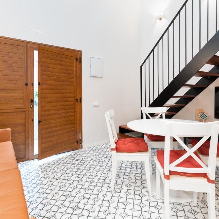 The Little Village Apartments - Duplex Apartment - 26