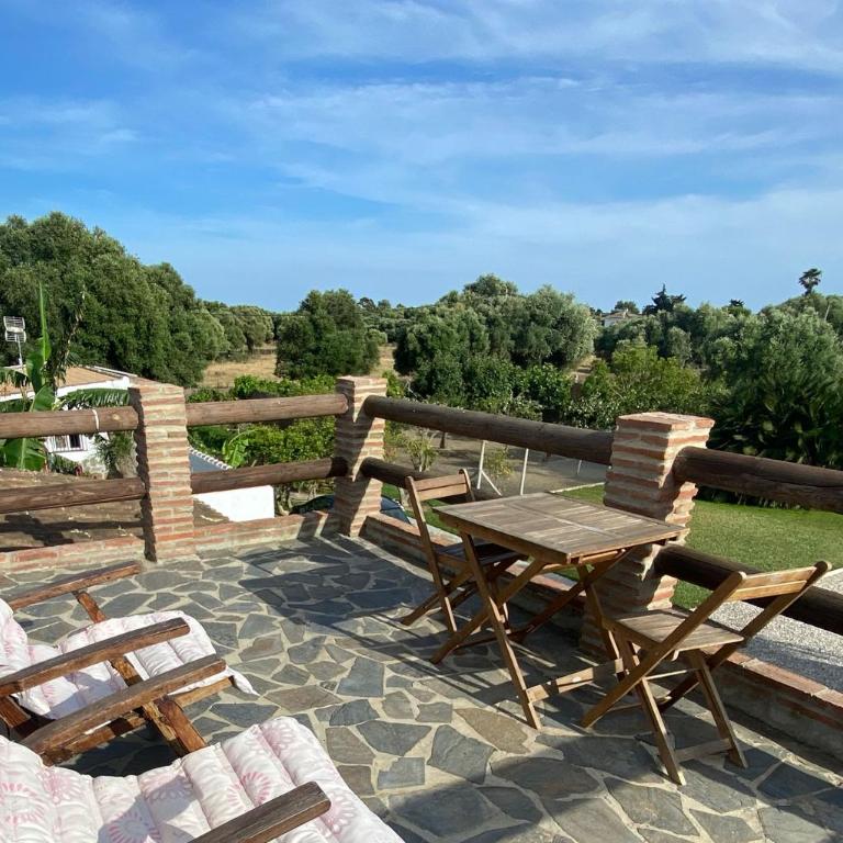Quinta Mangueta es una casa con piscina en Zahora cerca de la playa - Casa de 3 dormitorios - 7