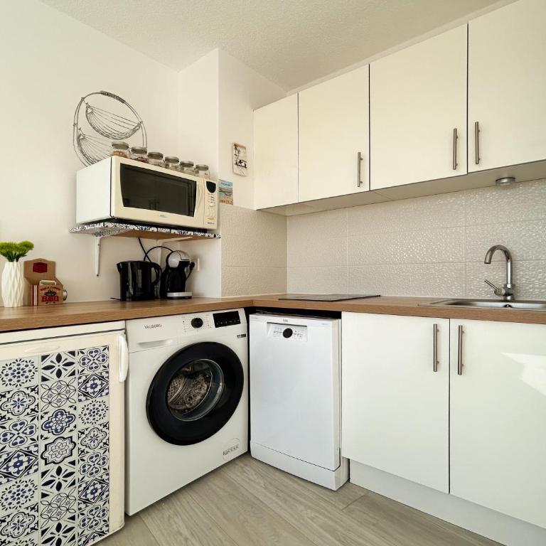Pacific - studio avec terrasse parking et clim - Appartamento con 1 Camera da Letto - 17