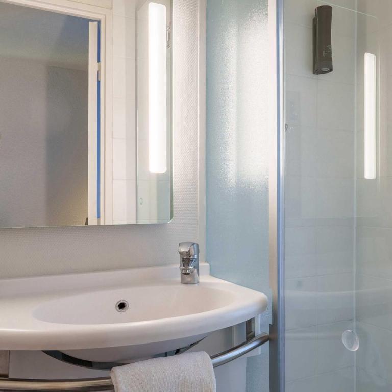 B&B HOTEL Troyes Centre - Chambre Lits Jumeaux - 2