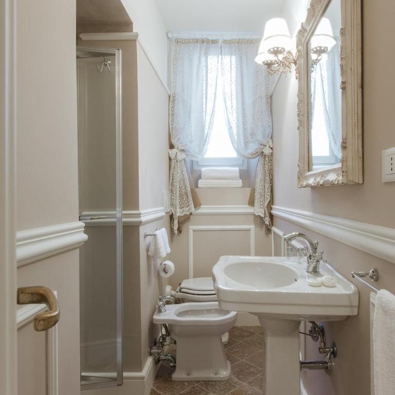 Leopoldo Luxurious Apartment - Daily refresh available - Appartamento Deluxe con 4 Camere da Letto - 37