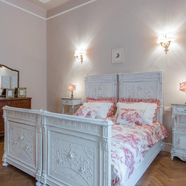 Leopoldo Luxurious Apartment - Daily refresh available - Appartamento Deluxe con 4 Camere da Letto - 65