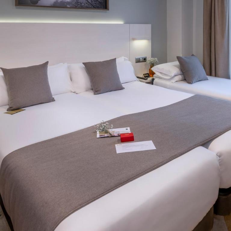 SERHS Carlit Boutique Hotel - Double Room with Extra Bed - 13