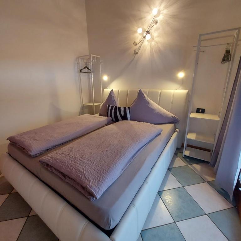Apart Dina Lazise - Garten, Klima, Pool, Parkplatz, WIFI - Appartamento con Vista Giardino - 8