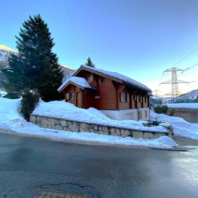Alis - grosses Chalet, nahe Sportarena und Skilift, bis 9 Personen - Superior Chalet - 9