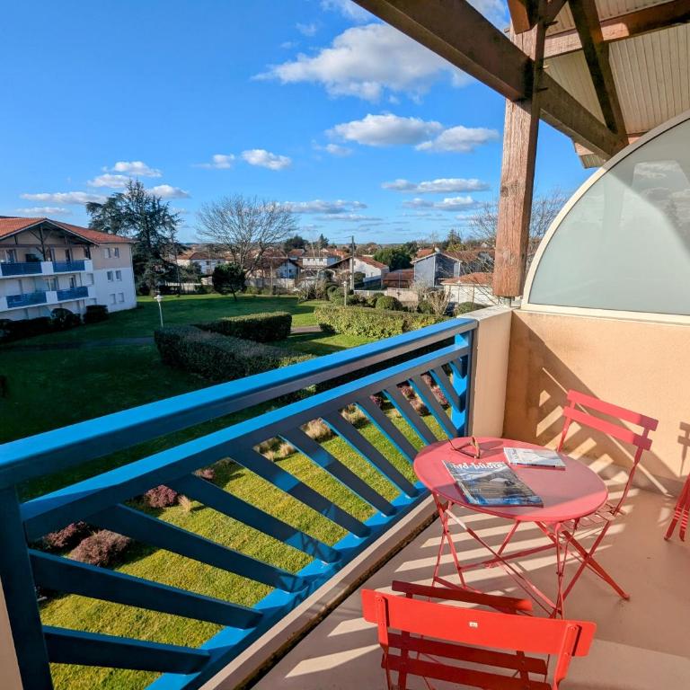 Refuge du pilote, Vue parc, Parking, Thermes 10 min - Appartamento con 1 Camera da Letto - 2
