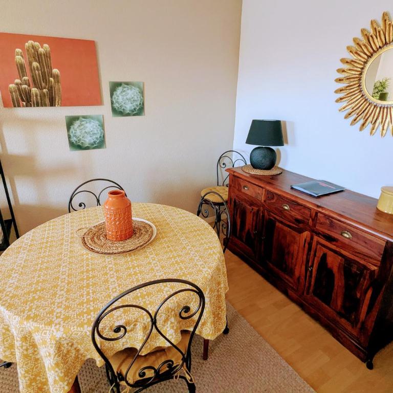 Refuge du pilote, Vue parc, Parking, Thermes 10 min - Appartamento con 1 Camera da Letto - 10
