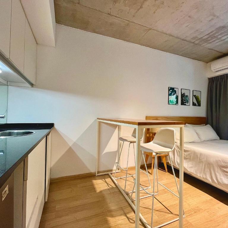 Enjoy VALLANhost Soler Art Studios -22 - Habitación Doble Económica - 6