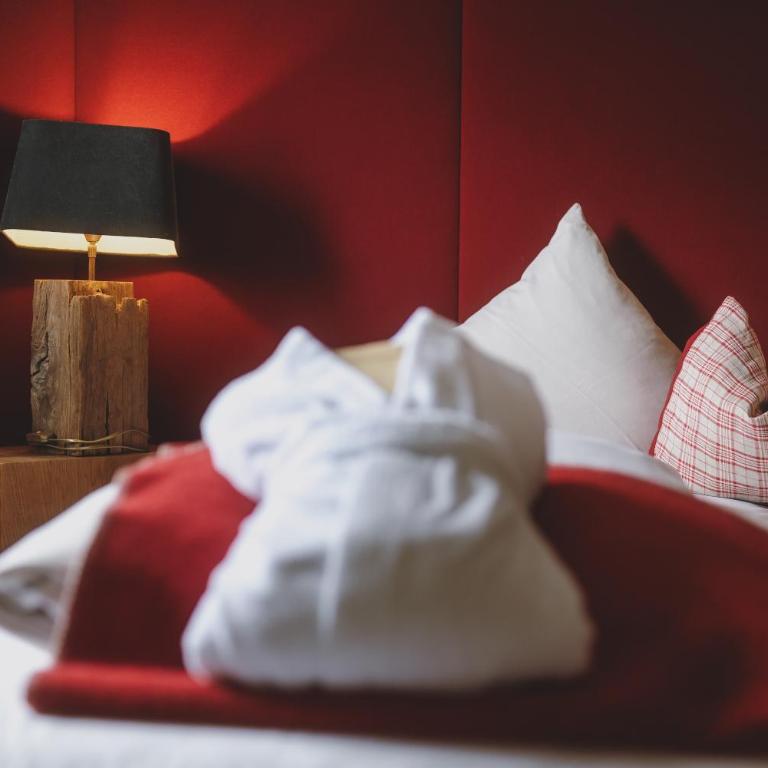Auhof Wirtshaus & Suiten - Suite mit 2 Schlafzimmern und kostenfreiem Eintritt zum Tauern Spa - 4