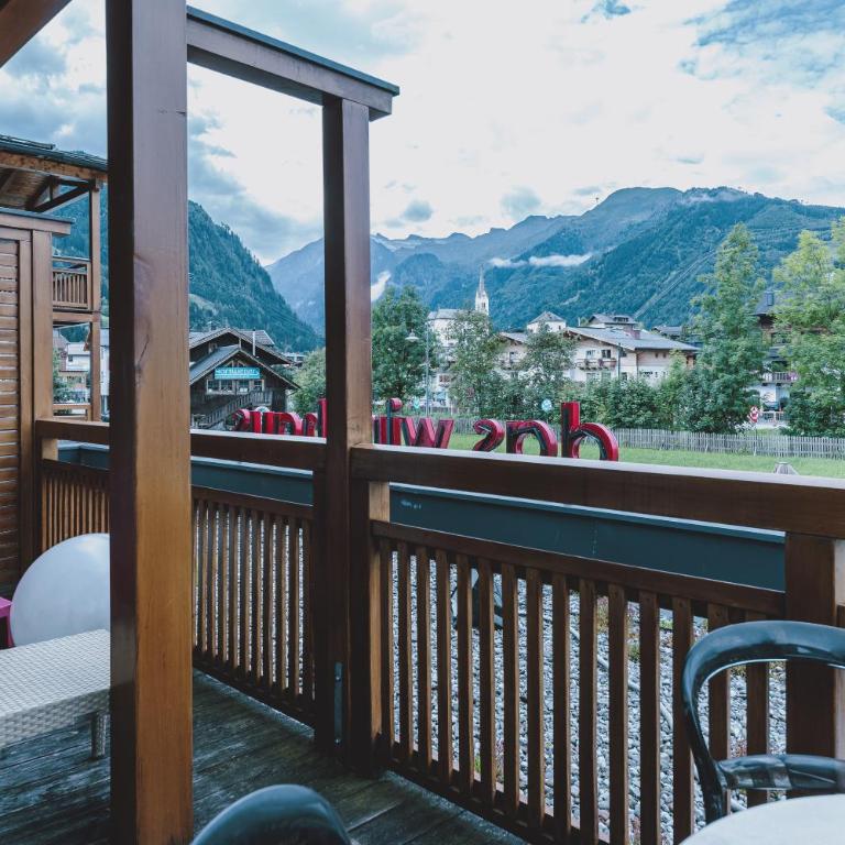 Auhof Wirtshaus & Suiten - Suite mit 2 Schlafzimmern und kostenfreiem Eintritt zum Tauern Spa - 17