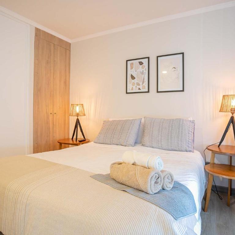 City Center Charm Studio Apt w Pool - Apartamento - 2