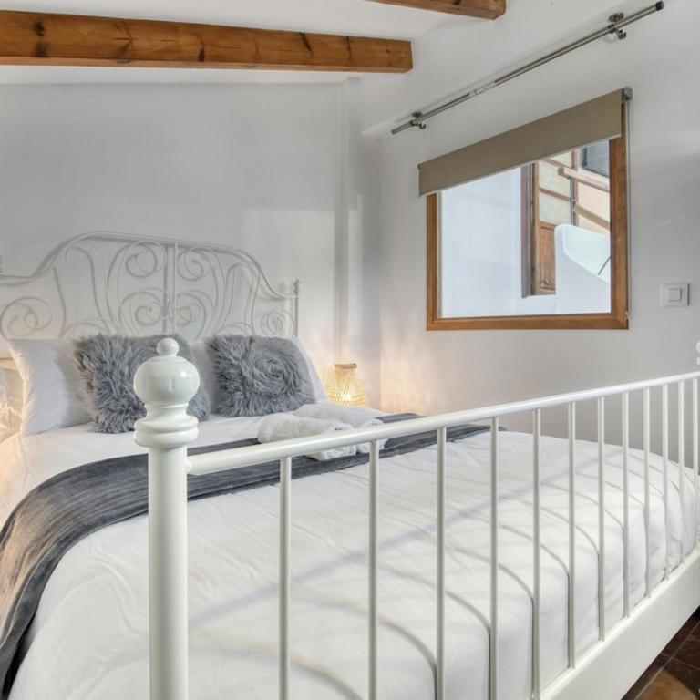 Bougainvillea - Four-Bedroom House - 15