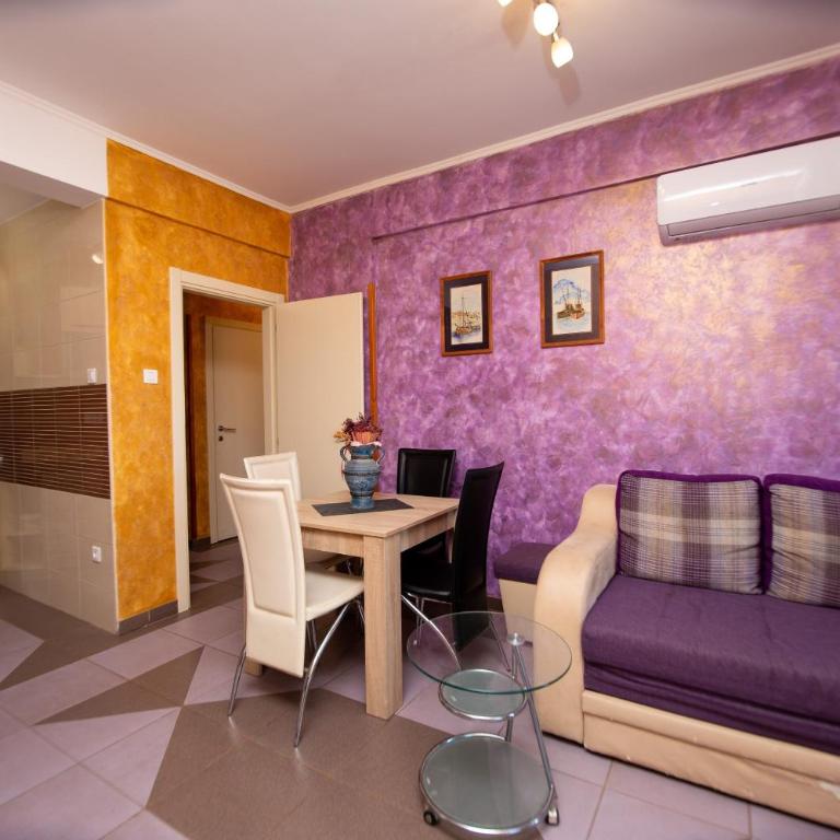 Central Budva M Lux Apartments - Apartman sa 2 Spavaće Sobe i Balkonom - 7
