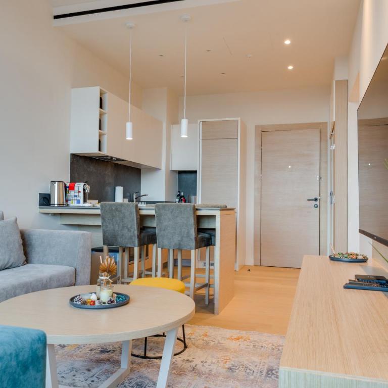 ZEPTERME Luxury Apartments & Studios by CENTRAL - Apartman s 1 Spavaćom Sobom i Terasom - 3