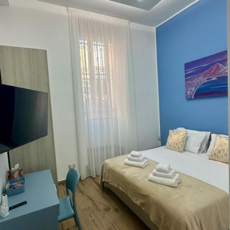 Suite Stay Napoli Rooms and Apartment - Camera Matrimoniale - 3