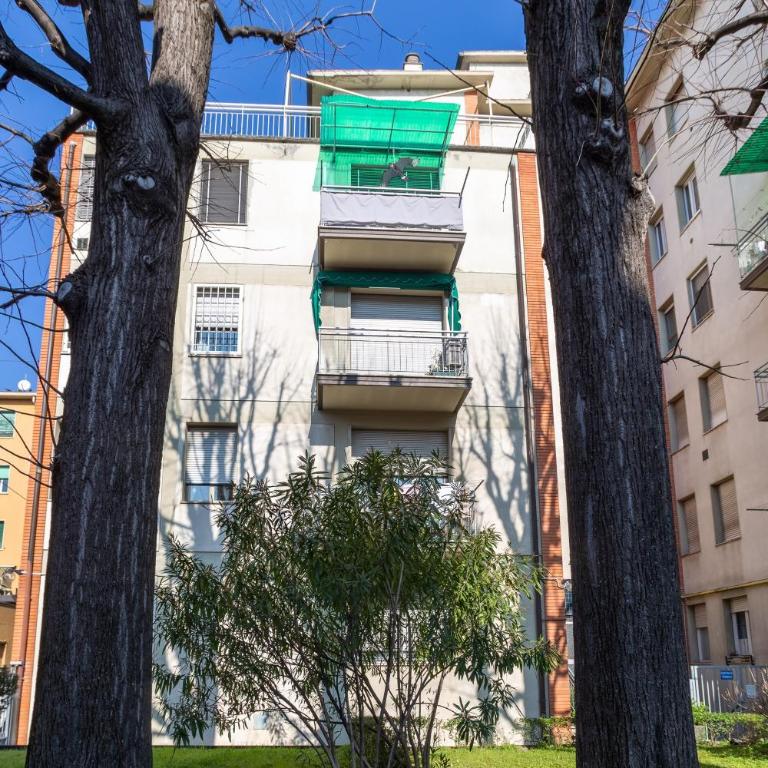 HouSmart Lorenzo Costa 17 - Appartamento con 3 Camere da Letto - 43