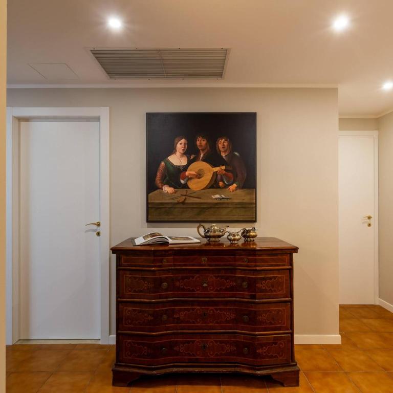 HouSmart Lorenzo Costa 17 - Appartamento con 3 Camere da Letto - 20
