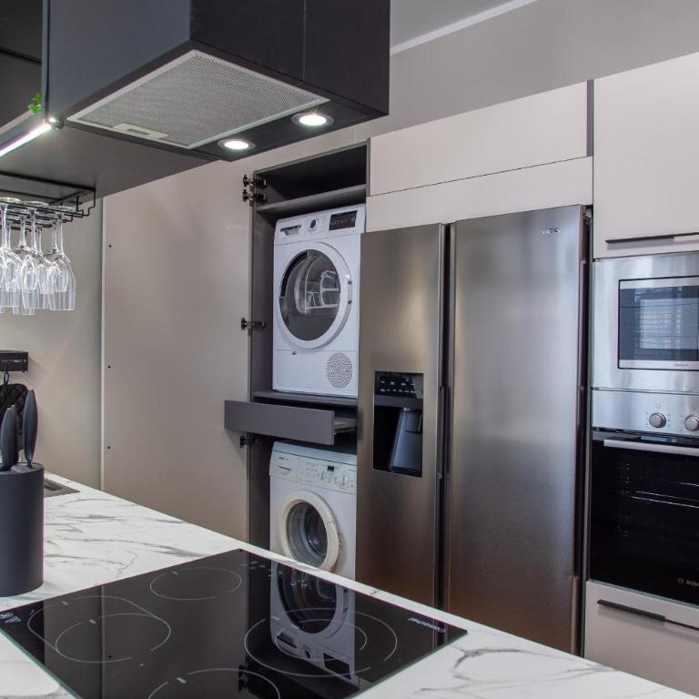 HouSmart Lorenzo Costa 17 - Appartamento con 3 Camere da Letto - 13