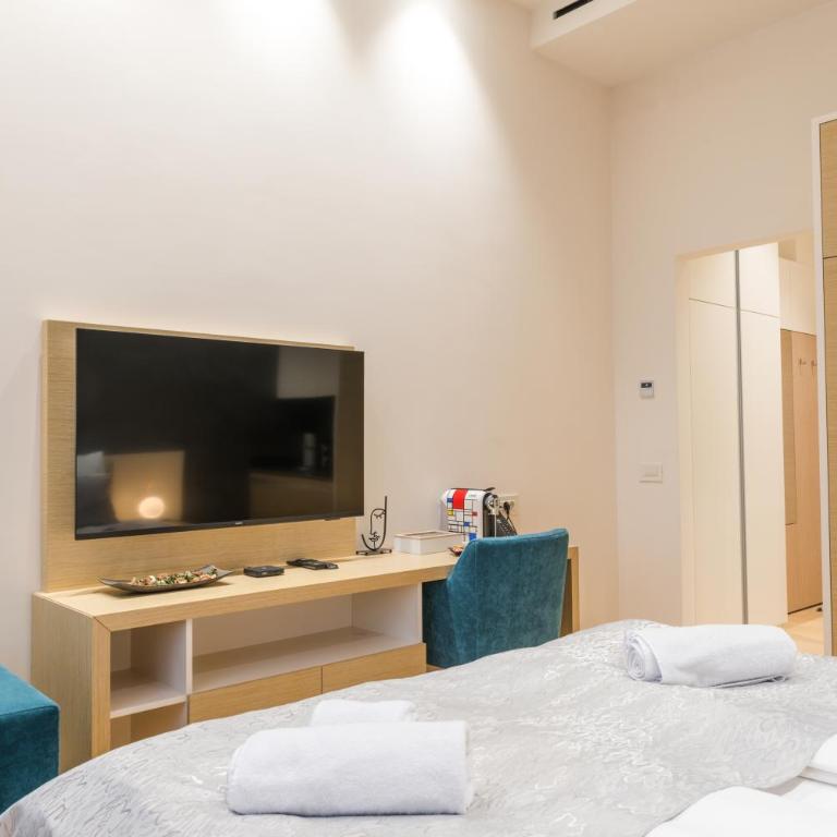 ZEPTERME Luxury Apartments & Studios by CENTRAL - Deluks Studio sa Bračnim Krevetom (King-size) - 4