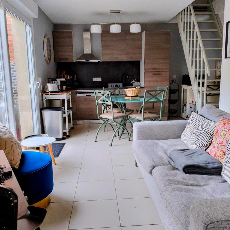 Maison avec jardin, calme et ensoleillée à 2 minutes du centre-ville - Haus mit 3 Schlafzimmern - 6