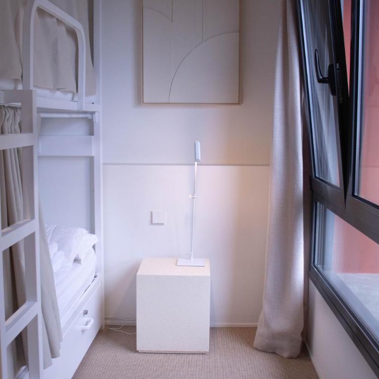 Circles House Coliving & Coworking - Bed in 4-Bed Mixed Dormitory Room - 7