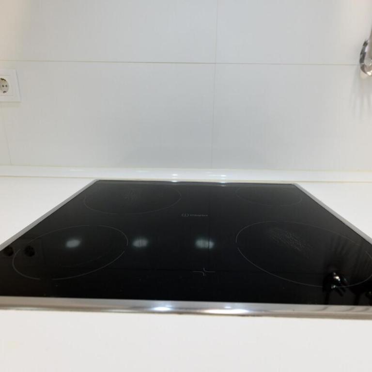 Apartamento TEMPORAL Charmartin 4 Torres 2 dormitorios PCA2924 - Two-Bedroom Apartment - 32